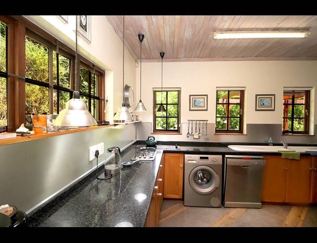 4 BEDROOM FREEHOLD FOR SALE IN GROOT BRAKRIVIER RURAL